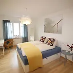 Casa Schilling- 2,5 With Balcony Near Hospital, *