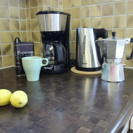 Casa Schilling- 2,5 With Balcony Near Hospital, Lägenhet St. Gallen